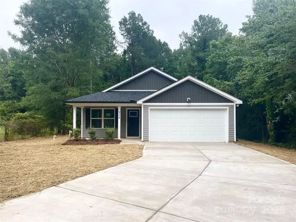 924 Forest DR, Marshville, NC 28103