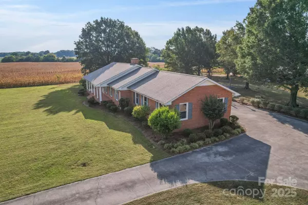 Marshville, NC 28103,1904 Old Peachland RD