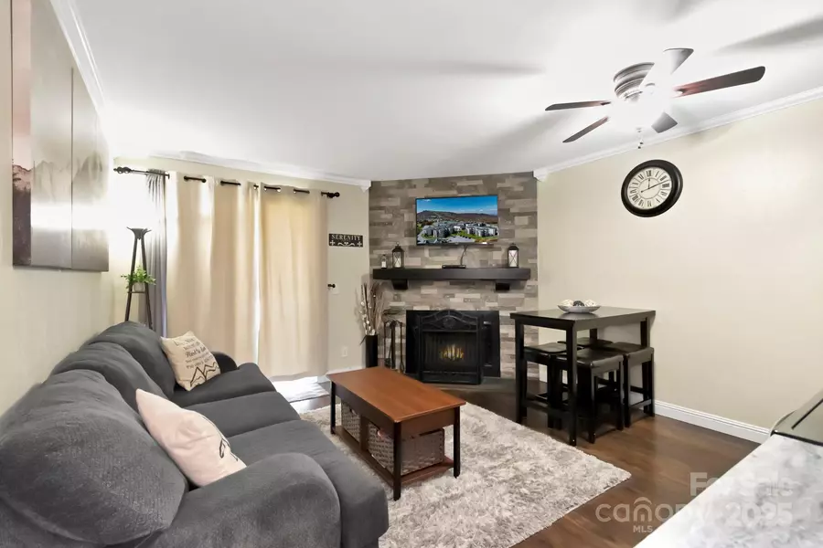 301 Pinnacle Inn RD #3230, Beech Mountain, NC 28604