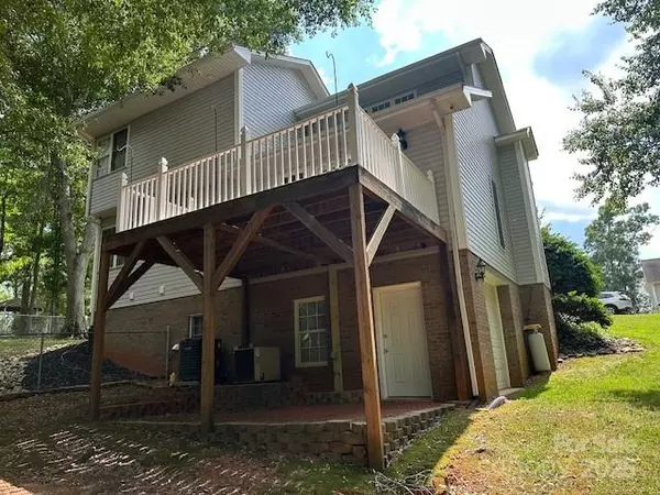 Shelby, NC 28152,230 Poston CIR