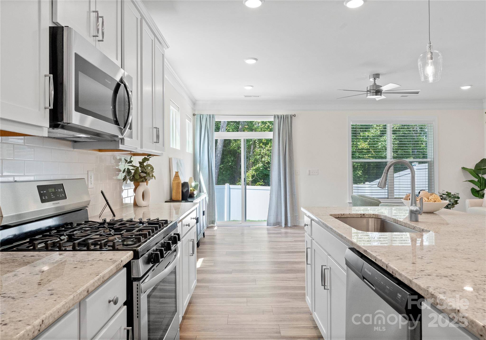 Matthews, NC 28105,1022 Moffatt LN