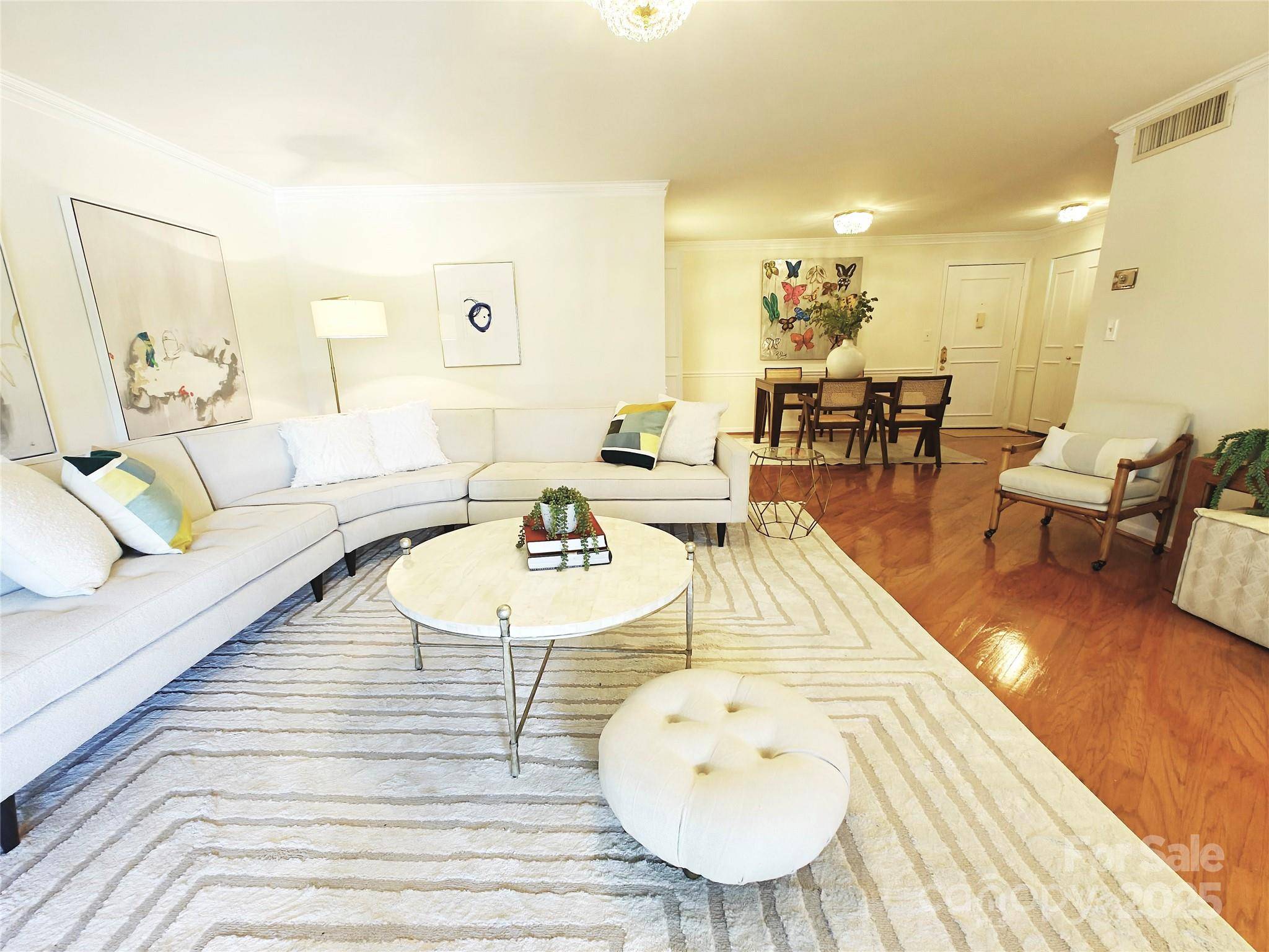 Charlotte, NC 28207,1323 Queens RD #327