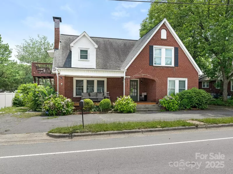 1102 Lane ST, Kannapolis, NC 28083