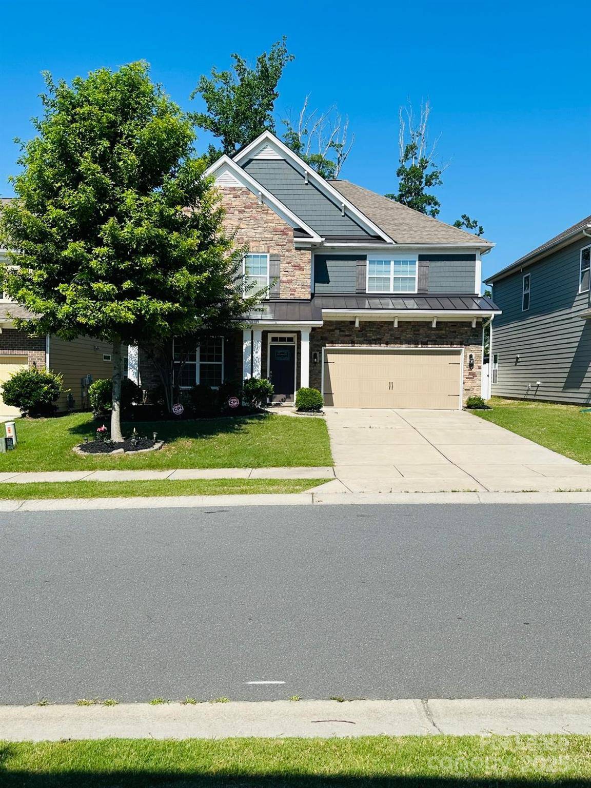 1046 Dina DR, Fort Mill, SC 29708