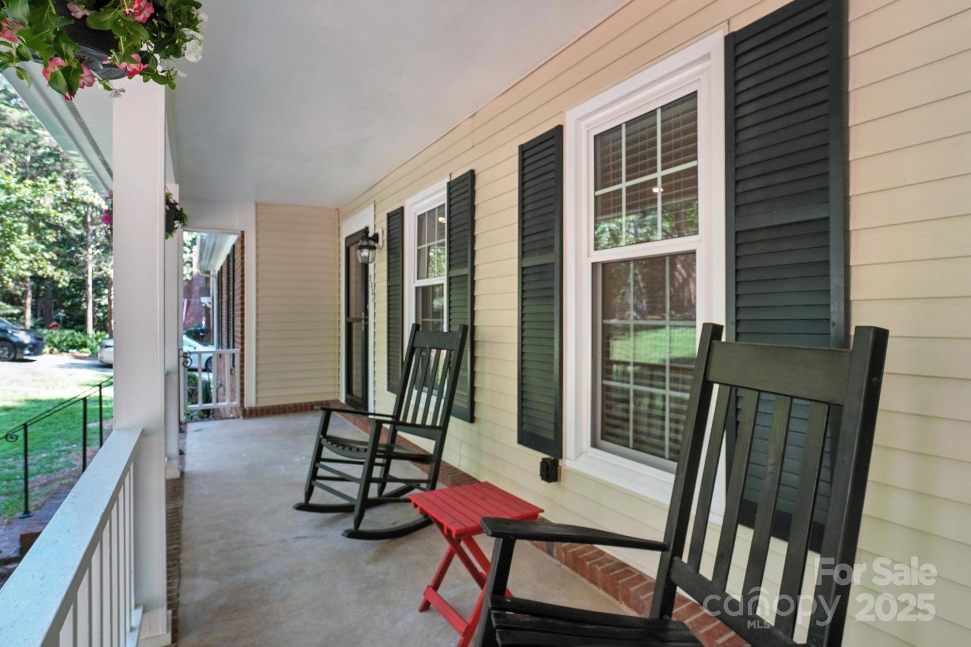 Matthews, NC 28105,9334 New Towne DR