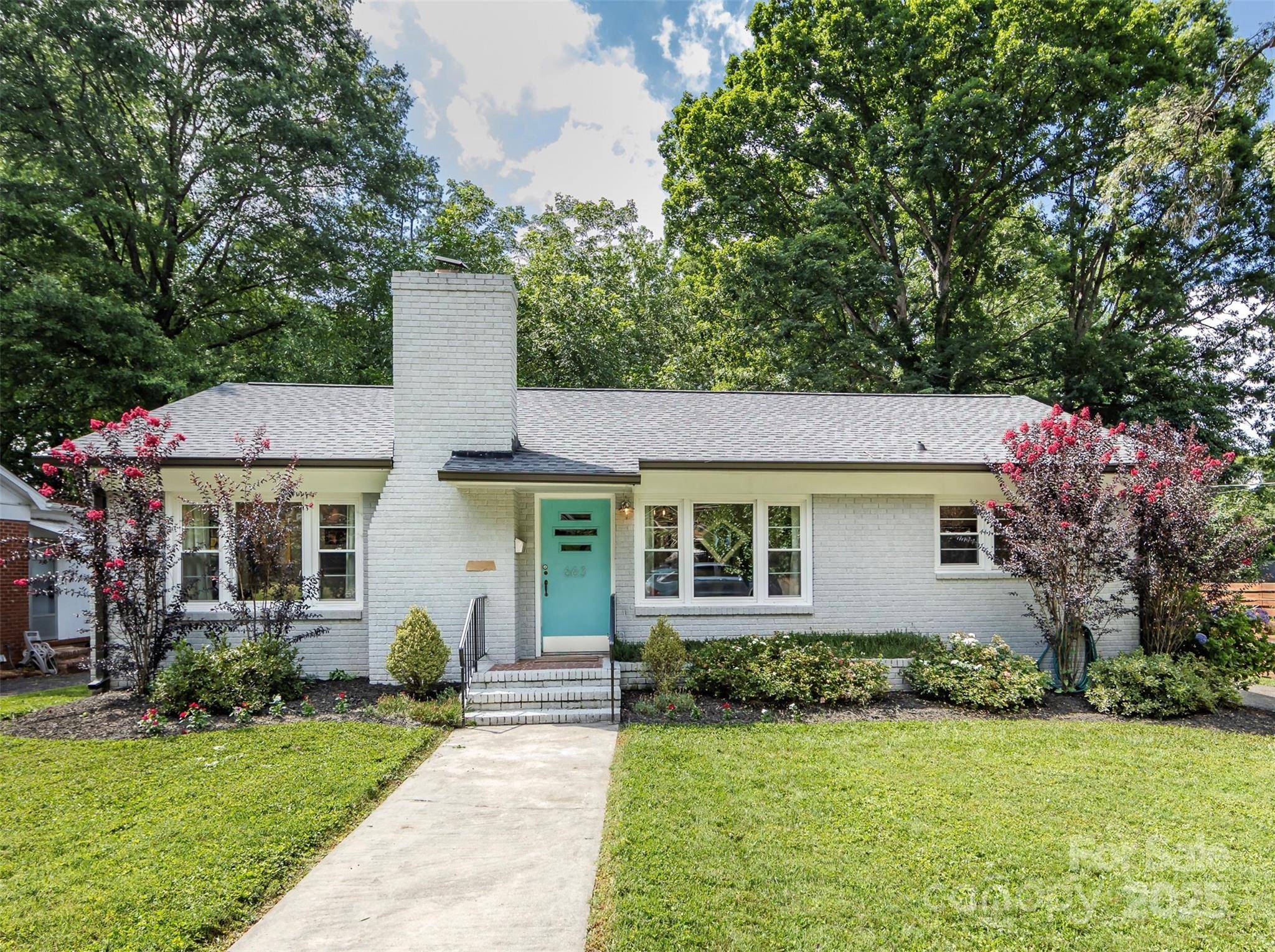 663 Mayview DR, Charlotte, NC 28205