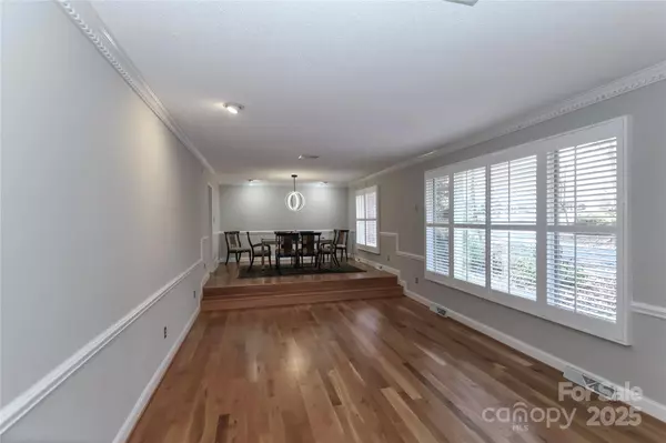 Statesville, NC 28625,251 Gleneagles RD E