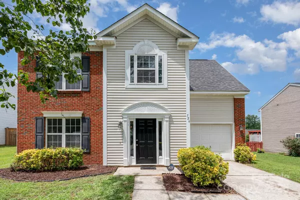 726 Aberdeen Glen PL, Charlotte, NC 28214