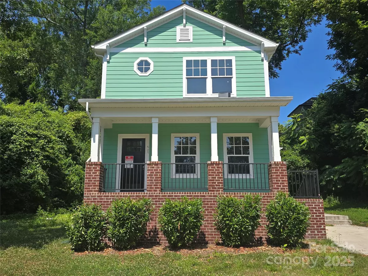 Gastonia, NC 28052,405 S South ST