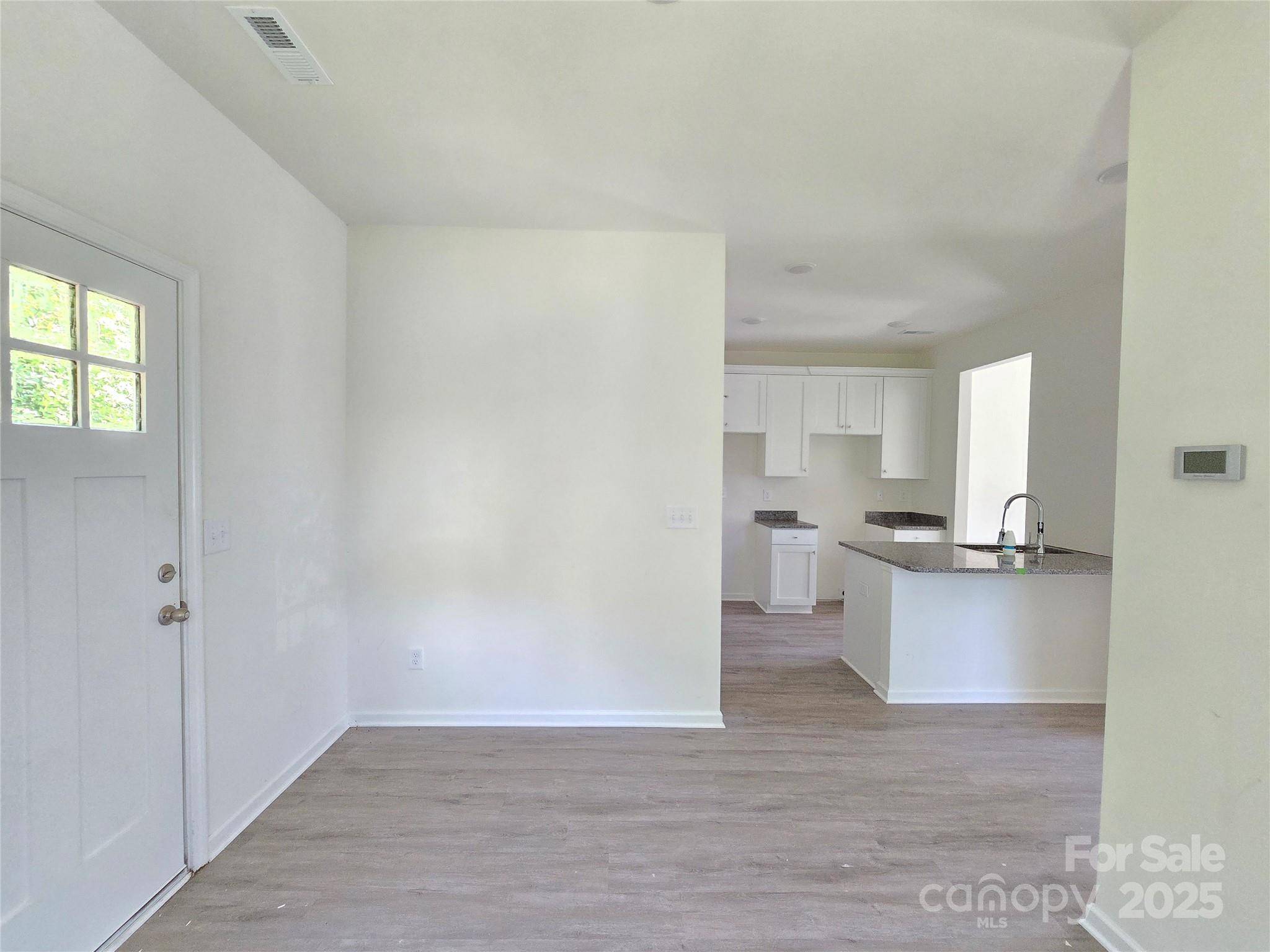 Gastonia, NC 28052,405 S South ST