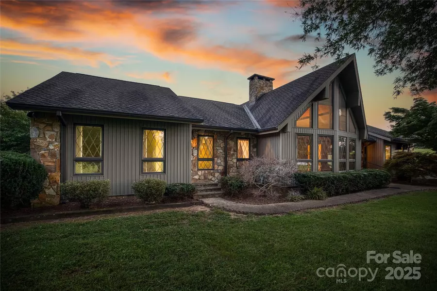 2505 Morganton BLVD SW, Lenoir, NC 28645