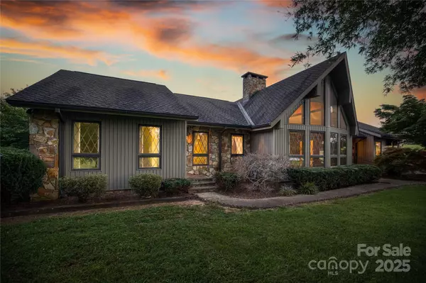 2505 Morganton BLVD SW, Lenoir, NC 28645