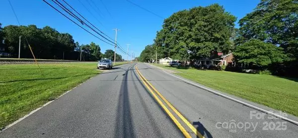 Landis, NC 28088,619 N Main ST