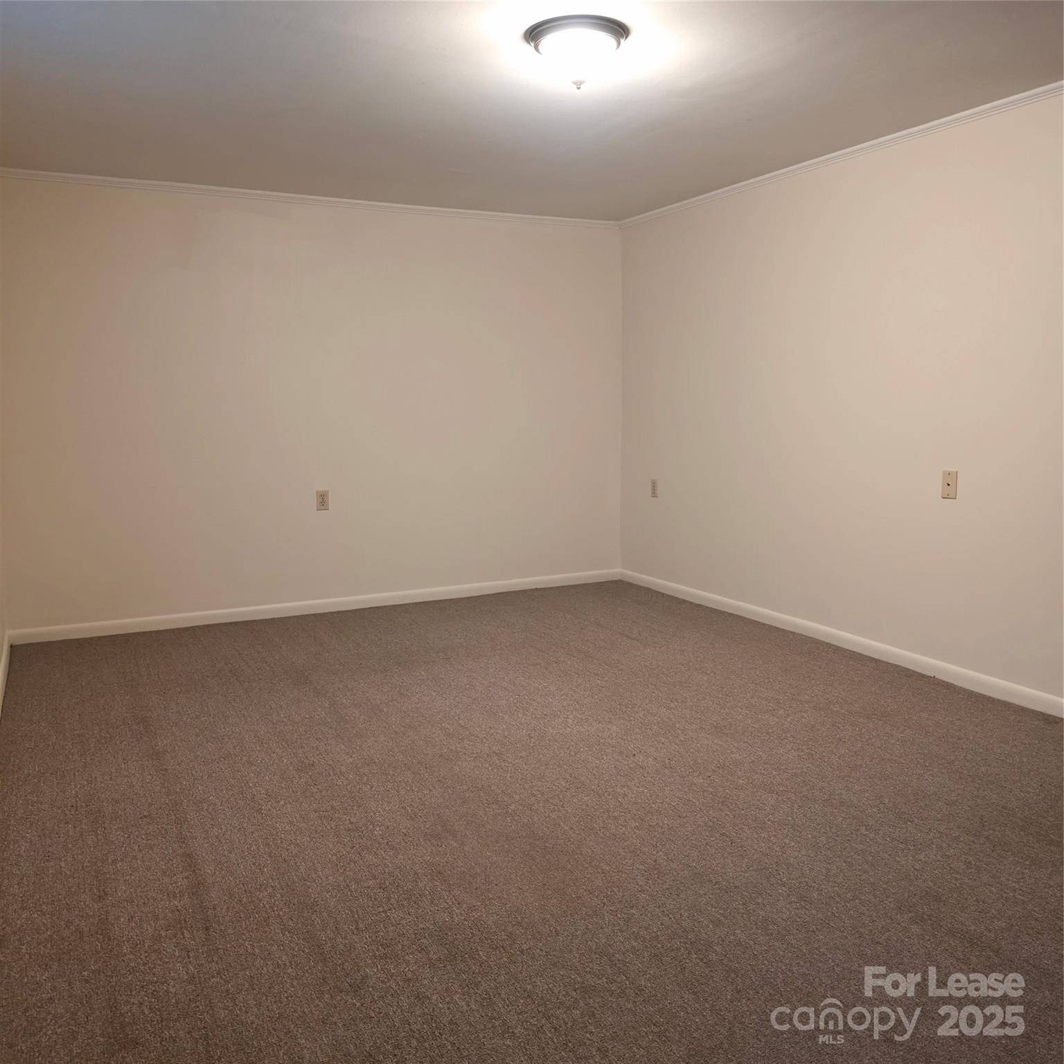 Granite Falls, NC 28630,4347 Duncan DR #3