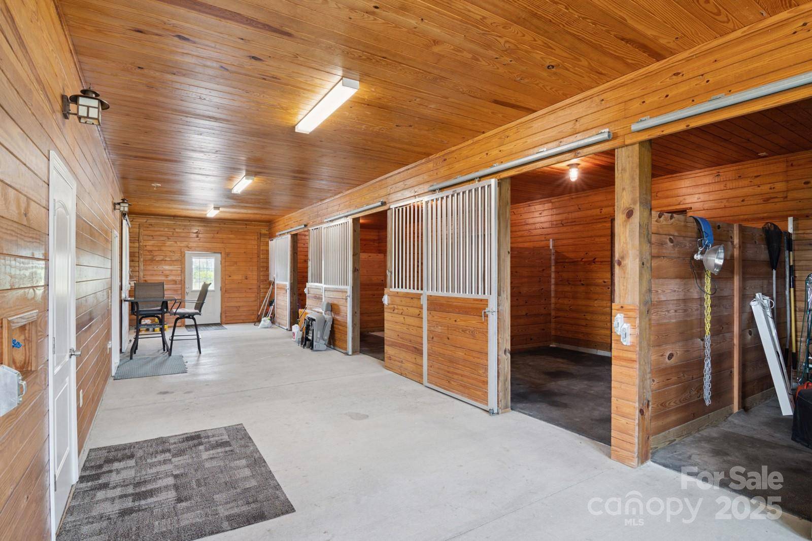 Kershaw, SC 29067,585 Clearwater Lake RD
