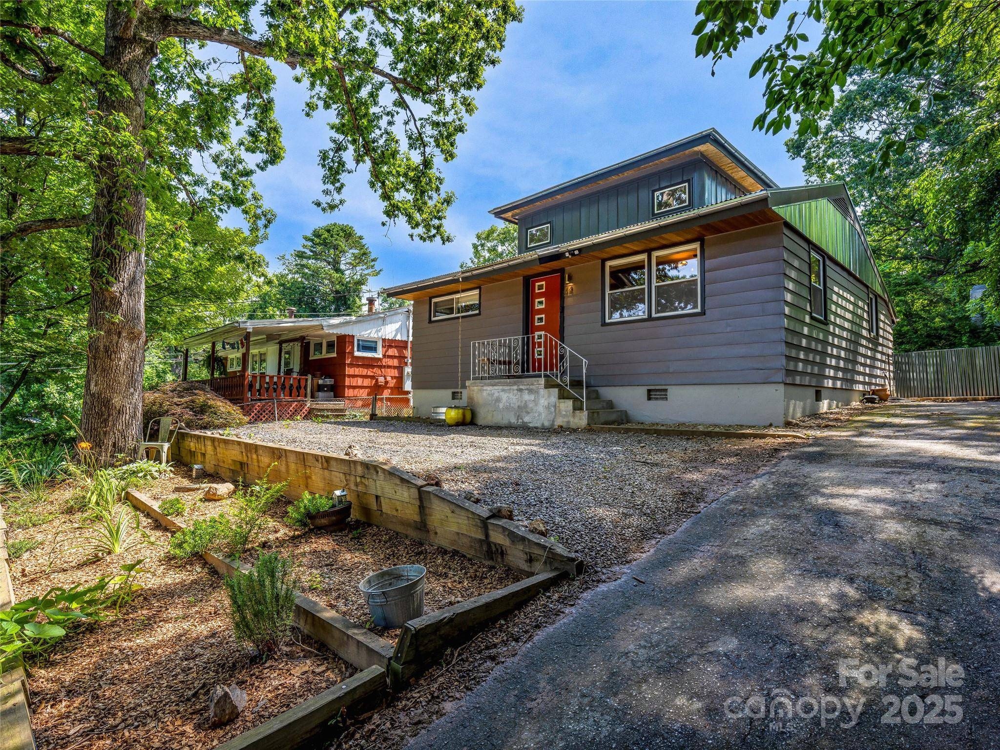 Asheville, NC 28803,44 Broadview AVE
