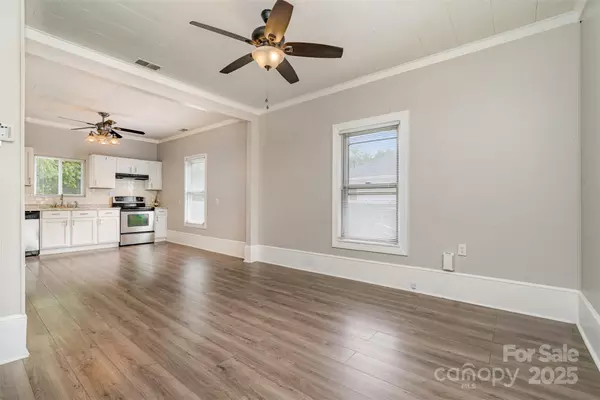 Mooresville, NC 28115,620 Brookwood DR