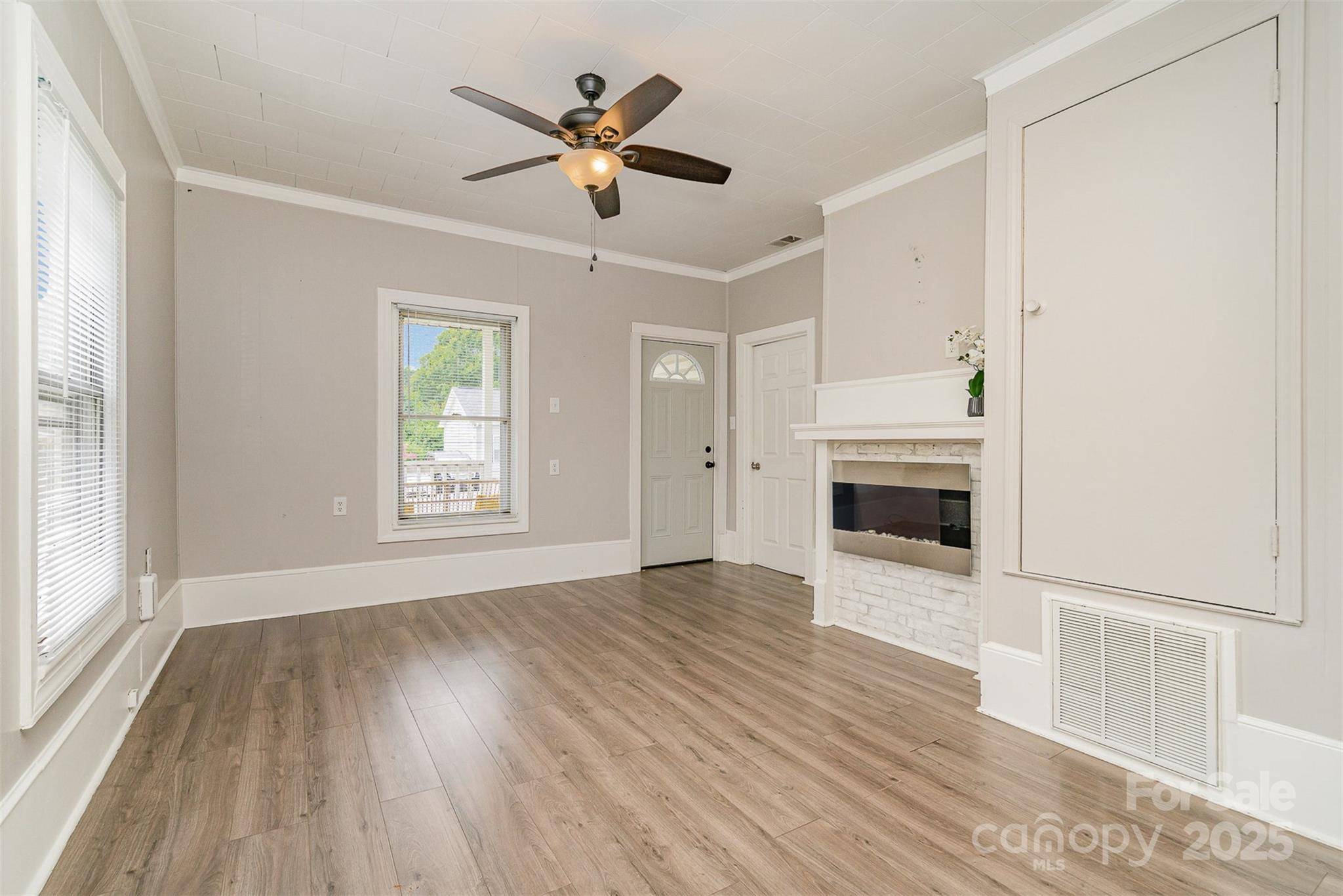 Mooresville, NC 28115,620 Brookwood DR