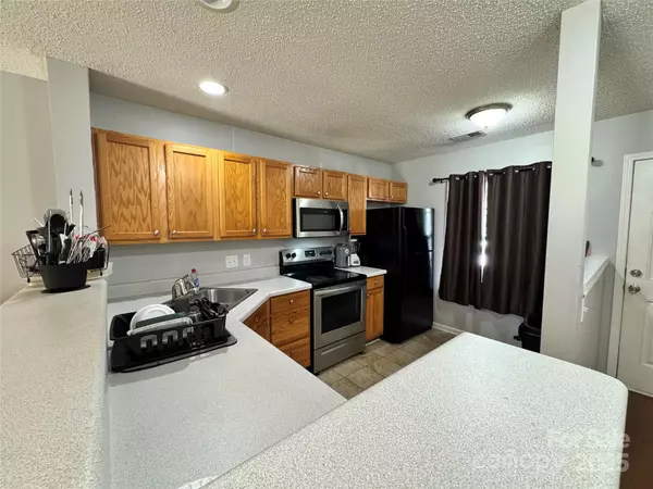 Fort Mill, SC 29715,419 Scarlett LN