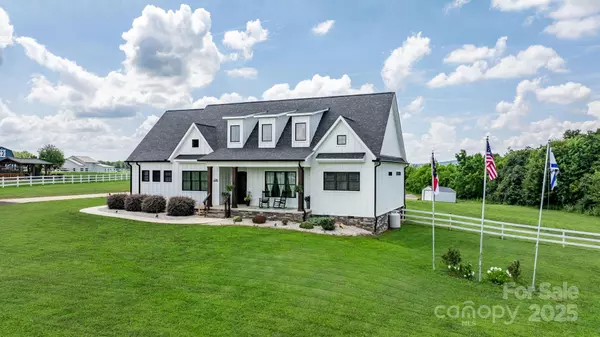 Hickory, NC 28602,5780 W NC 10 HWY