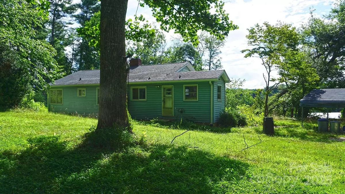 Mills River, NC 28759,57 Sizer DR
