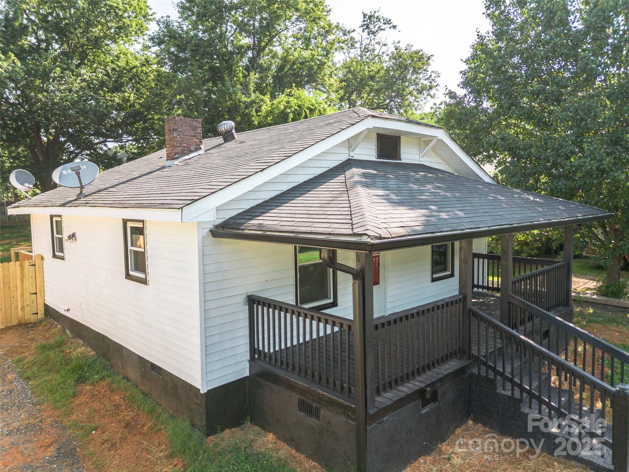 Statesville, NC 28625,1919 Gay ST