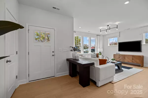 Charlotte, NC 28208,2903 Herringbone RD #35