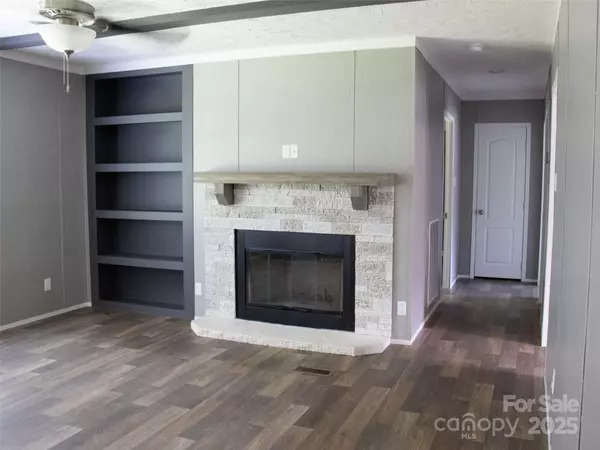 Shelby, NC 28152,1856 Kemp CIR