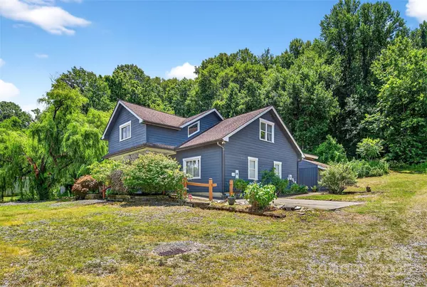 Swannanoa, NC 28778,626 Old Lytle Cove RD