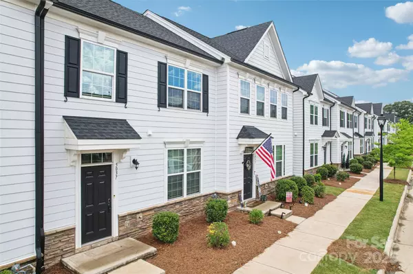 Cramerton, NC 28056,5037 Patton DR