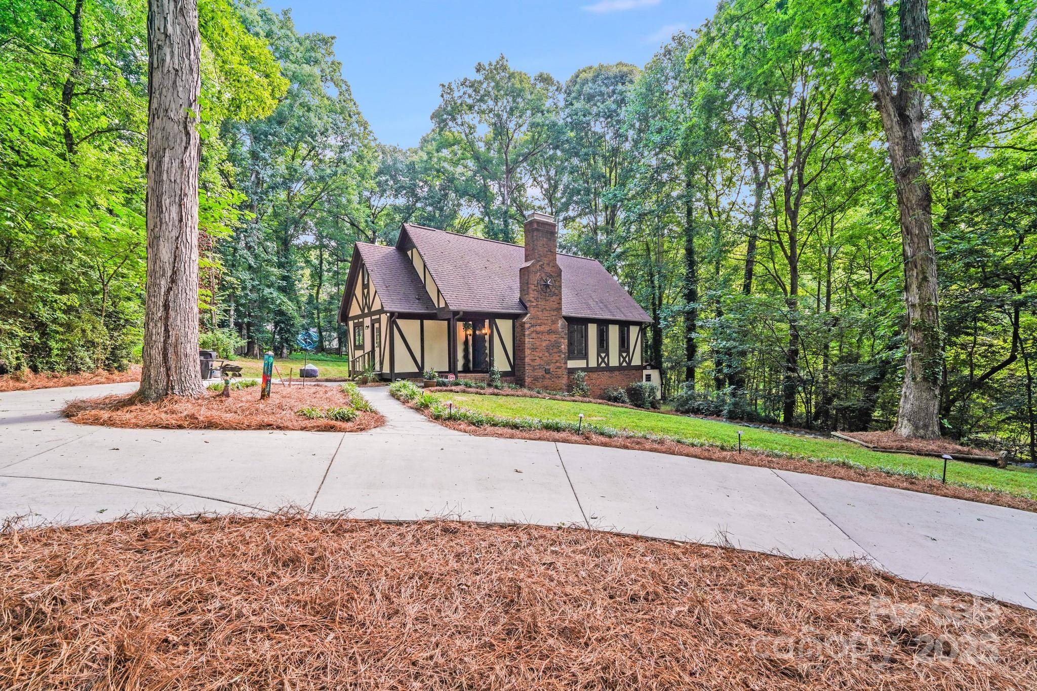 3920 Tilley Morris RD, Matthews, NC 28105