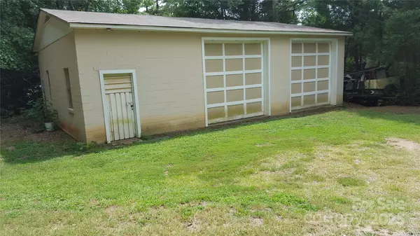 Fort Mill, SC 29708,1629 and 1631 Harris RD