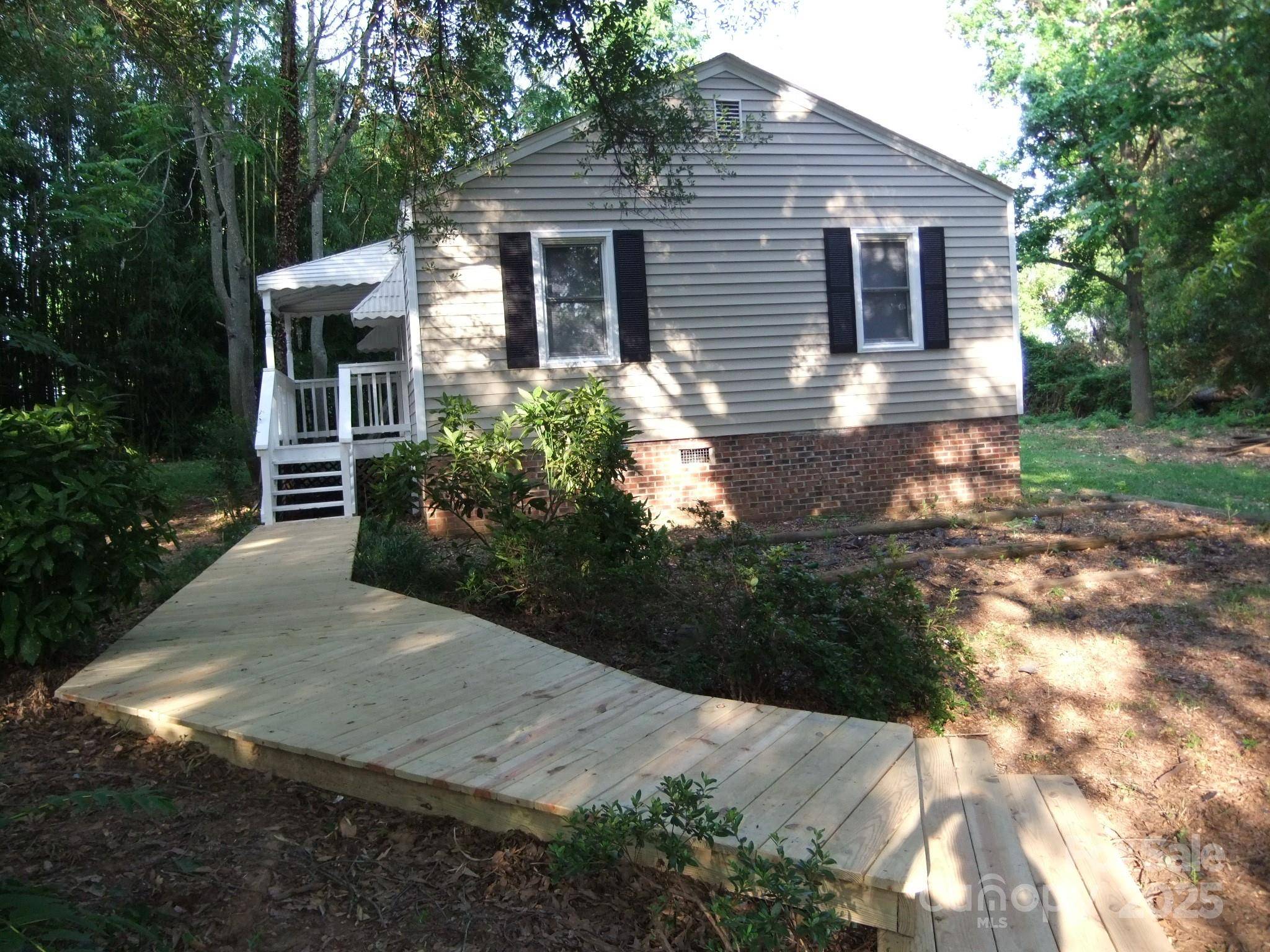 Fort Mill, SC 29708,1629 & 1631 Harris RD