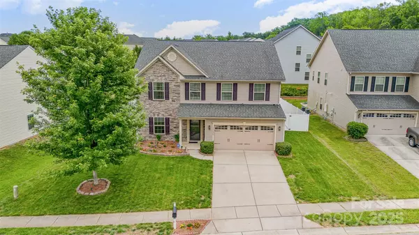 Charlotte, NC 28213,12822 Plumleaf DR