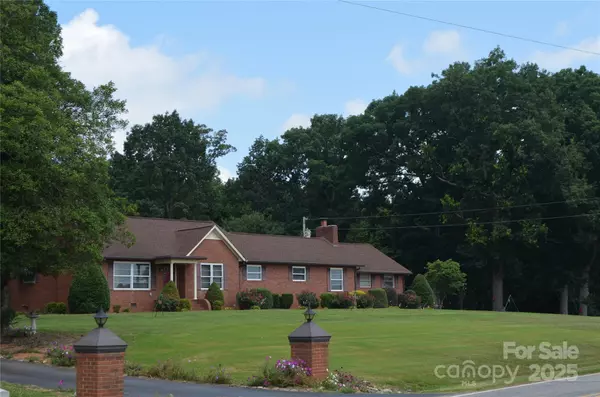 Taylorsville, NC 28681,1474 Paynes Dairy RD