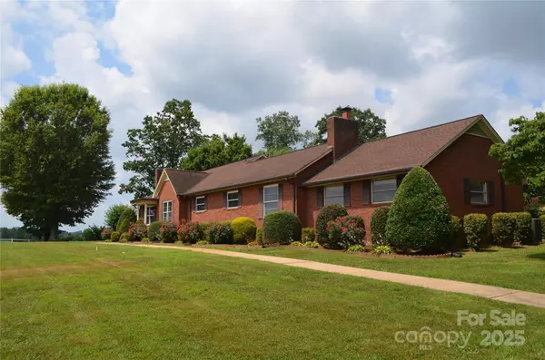 Taylorsville, NC 28681,1474 Paynes Dairy RD