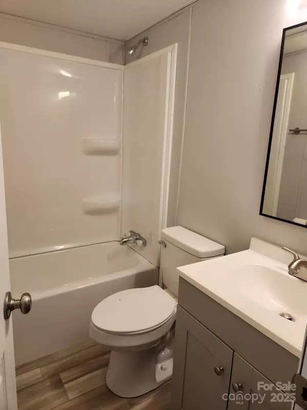 Salisbury, NC 28146,235 Leisure LN