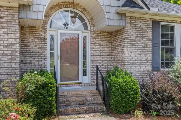 York, SC 29745,484 Mason Dickson RD #3