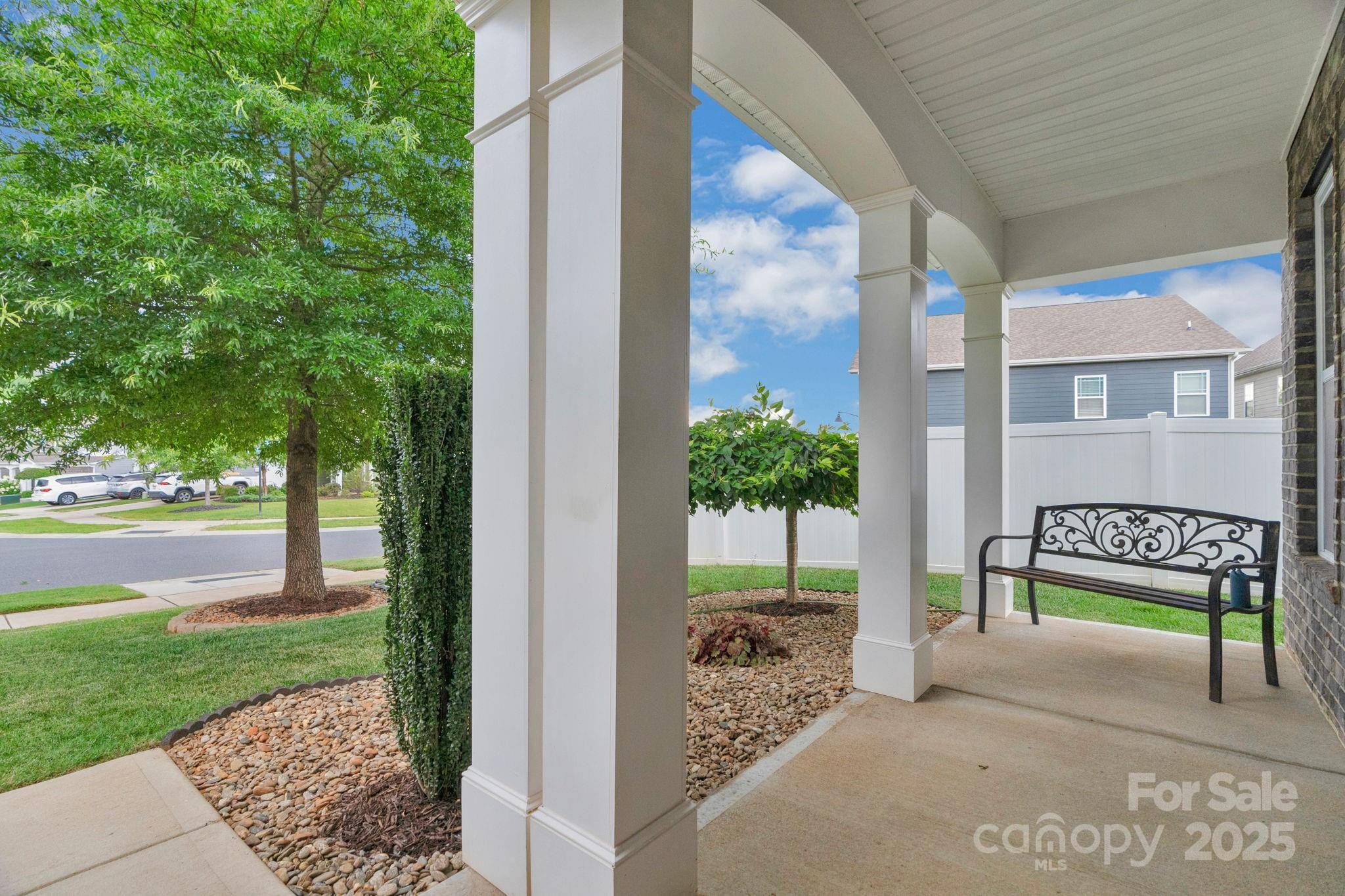 Clover, SC 29710,236 Robinwood LN