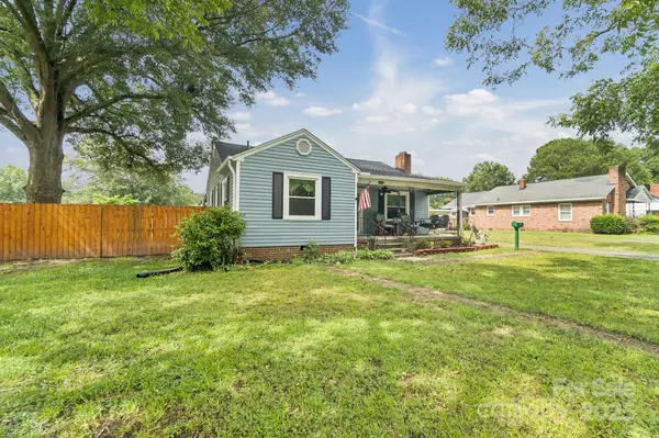 Bessemer City, NC 28016,103 W Texas AVE