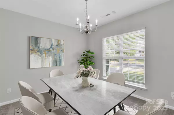 Charlotte, NC 28206,1821 Ethel Guest LN