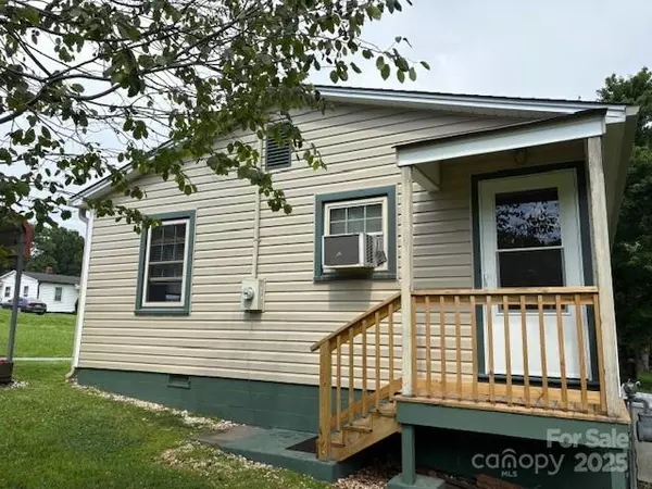 Statesville, NC 28677,2321 Cline ST