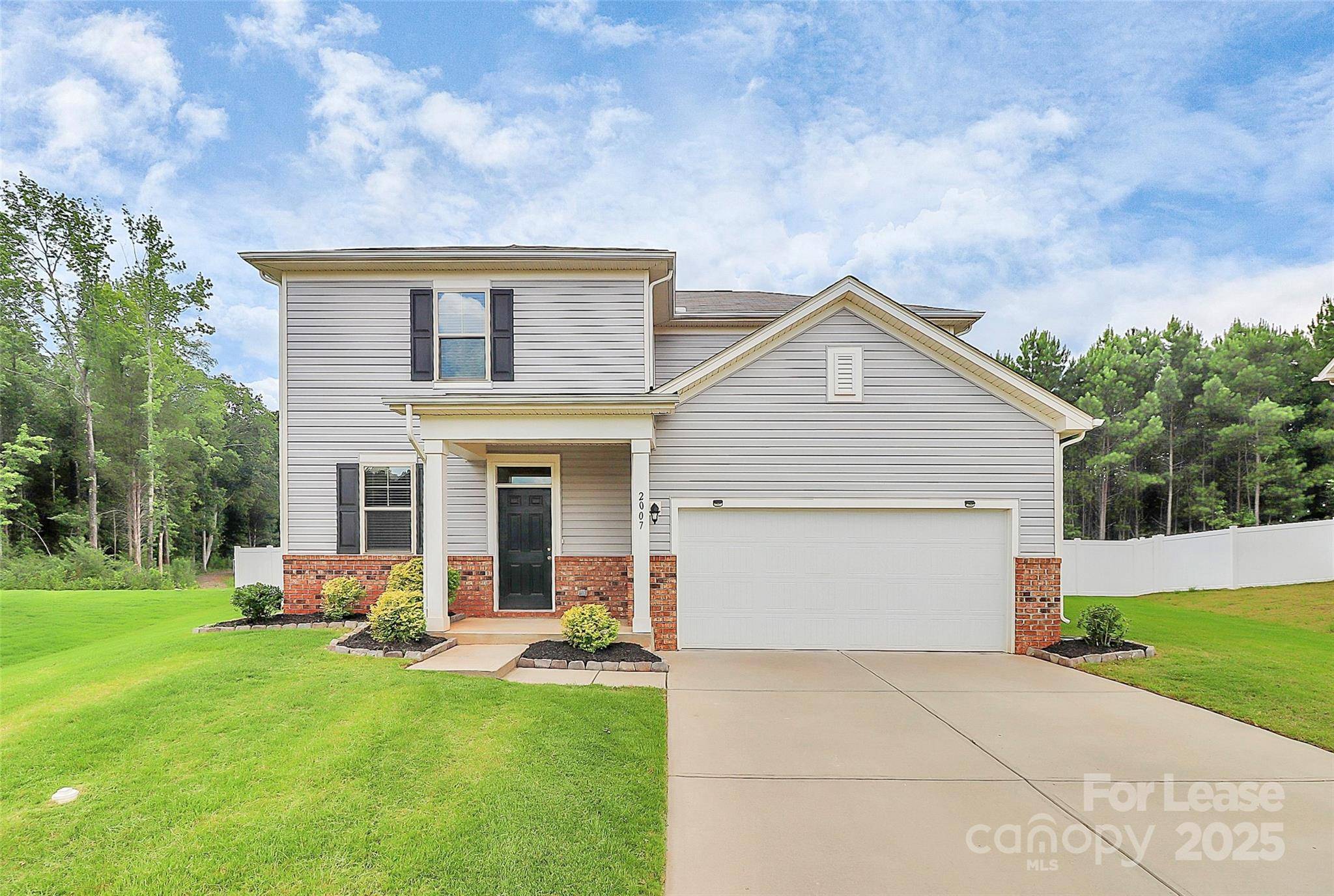 Charlotte, NC 28215,2007 Birch Arbor CT