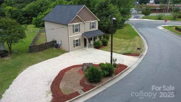 Kannapolis, NC 28083,212 Old Centergrove RD