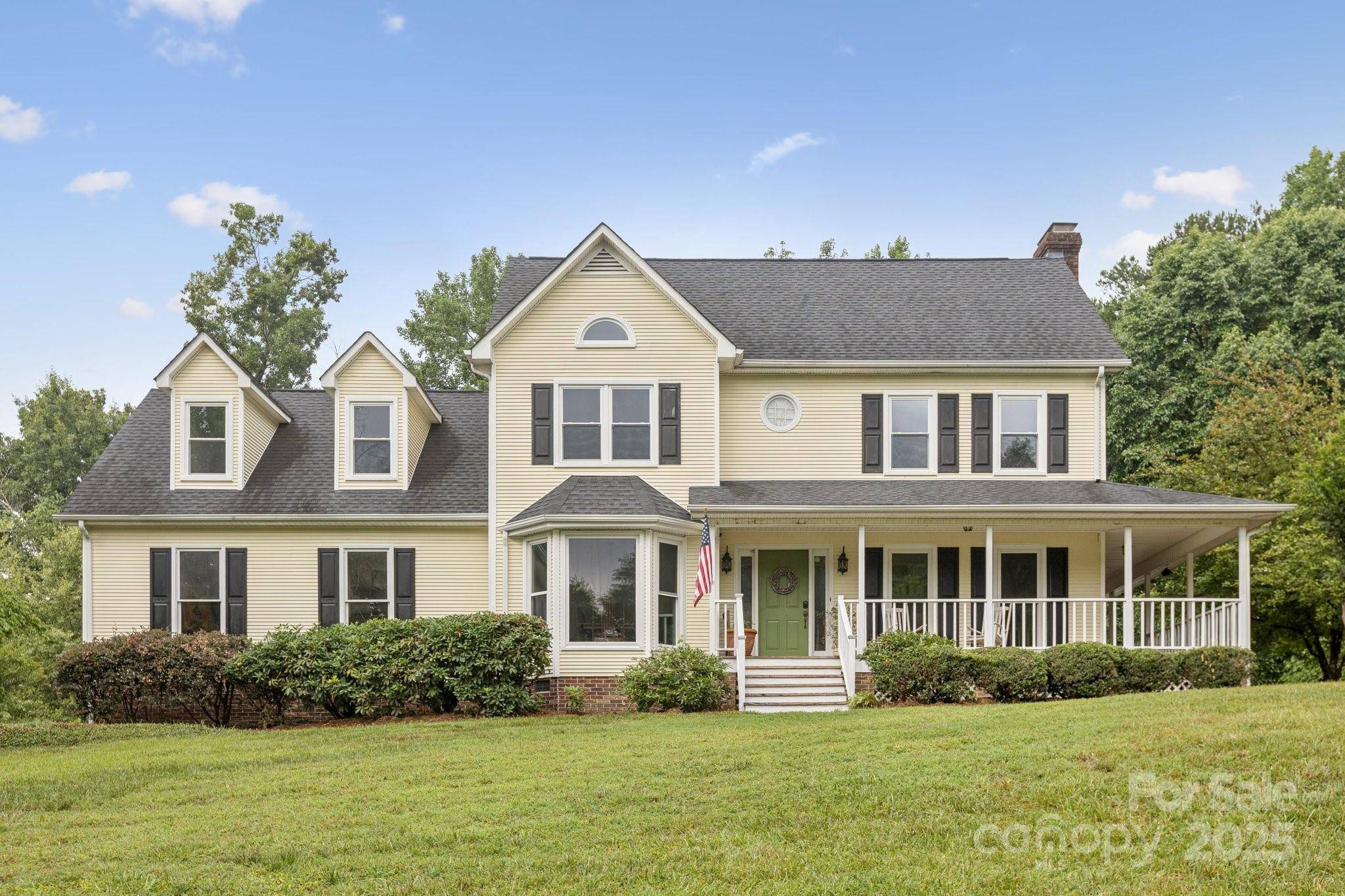 851 Tanglewood DR NE, Concord, NC 28025