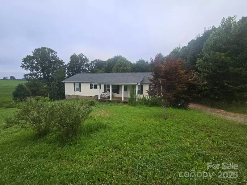 6500 Highway 16 None S, Taylorsville, NC 28681