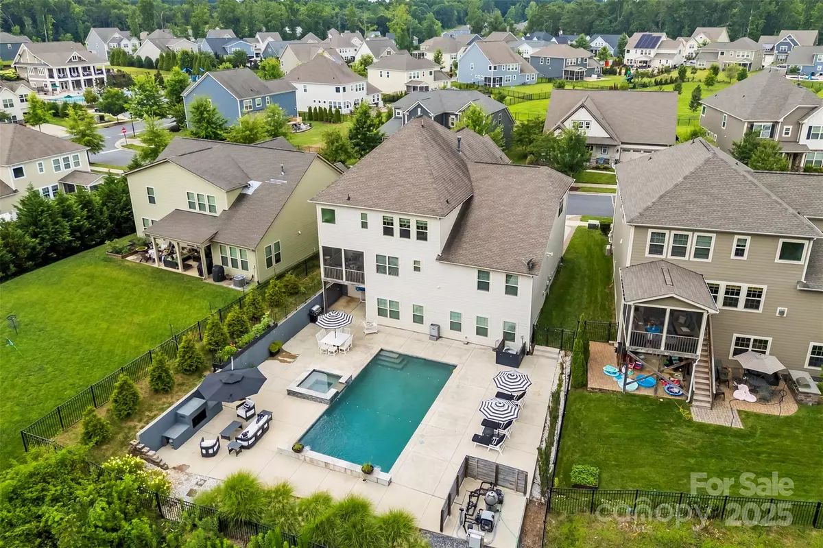 Davidson, NC 28036,17514 Julees Walk LN