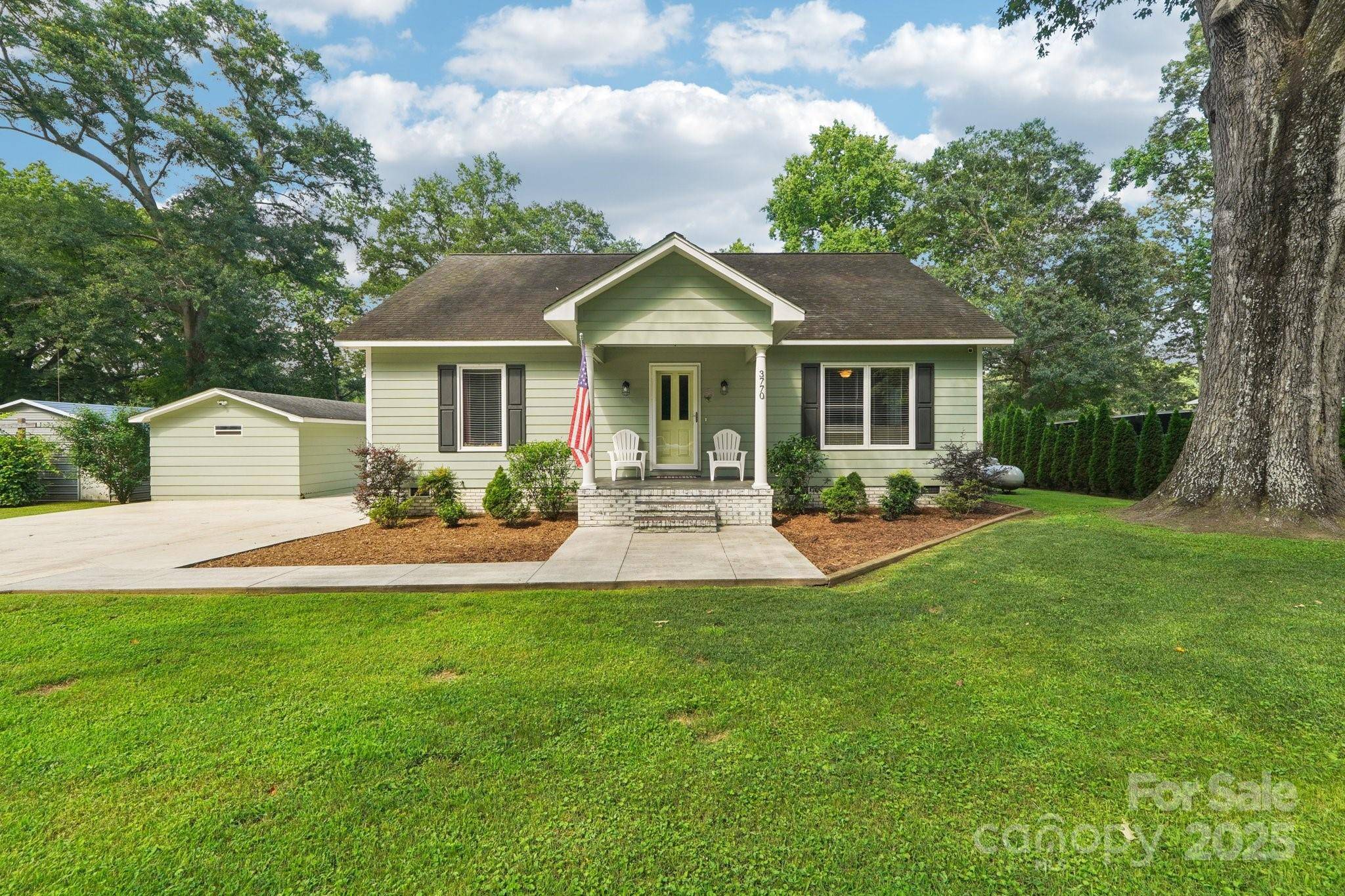 3770 Buck Point RD, Catawba, NC 28609