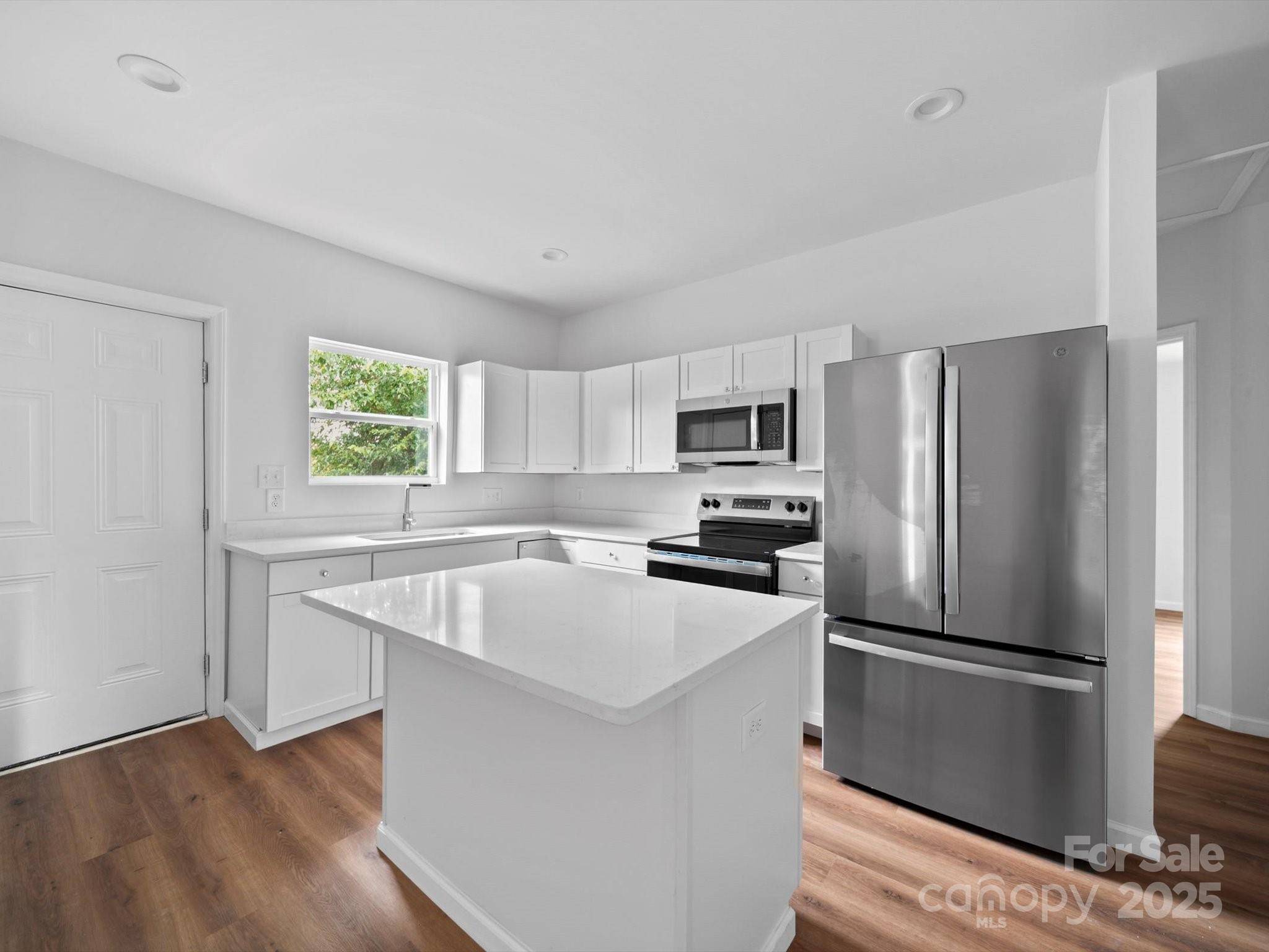 Kings Mountain, NC 28086,815 Church ST
