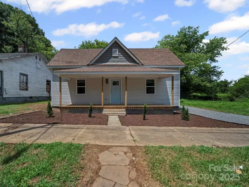 926 4th ST, Statesville, NC 28677